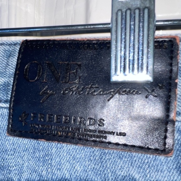 ONE X ONE TEASPOON Freebirds Low Rise Cropped Skinny Jeans Distressed Size 24 - Picture 7 of 8